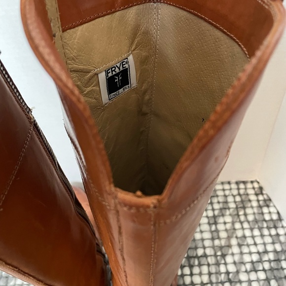 Frye Melissa brown leather knee high boot with inside zipper - Picture 9 of 10